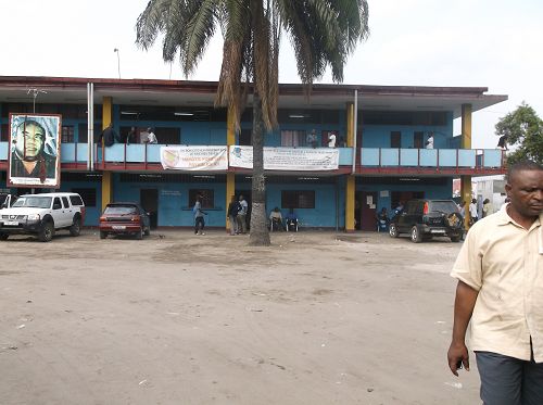 bureau zone de kalamu